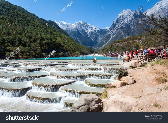 Valley of blue moon karakal